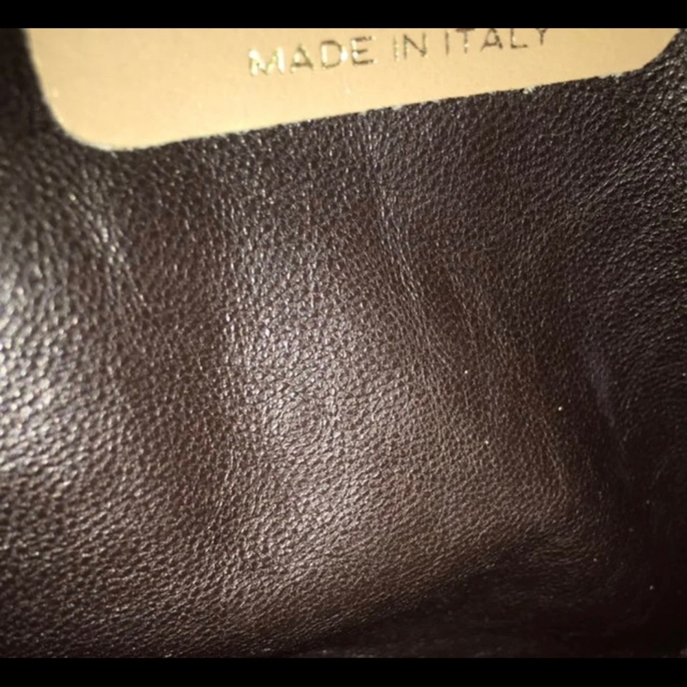 Salvatore Ferragamo Crossbody Bag - Picture 8 of 8